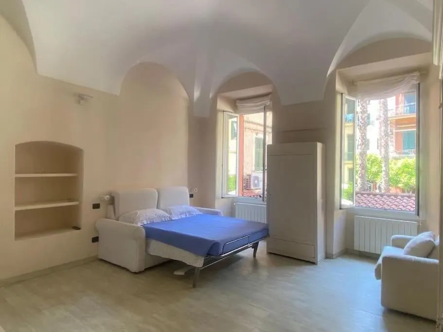 Appartamento Incantevole In Piazza Bresca, Sanremo