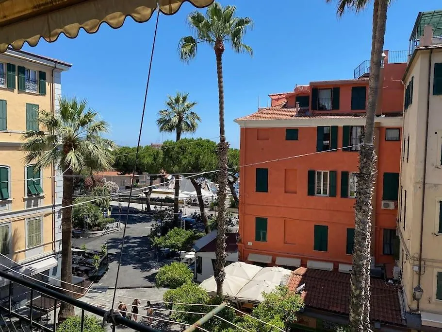 Appartamento Incantevole In Piazza Bresca, Sanremo Apartment